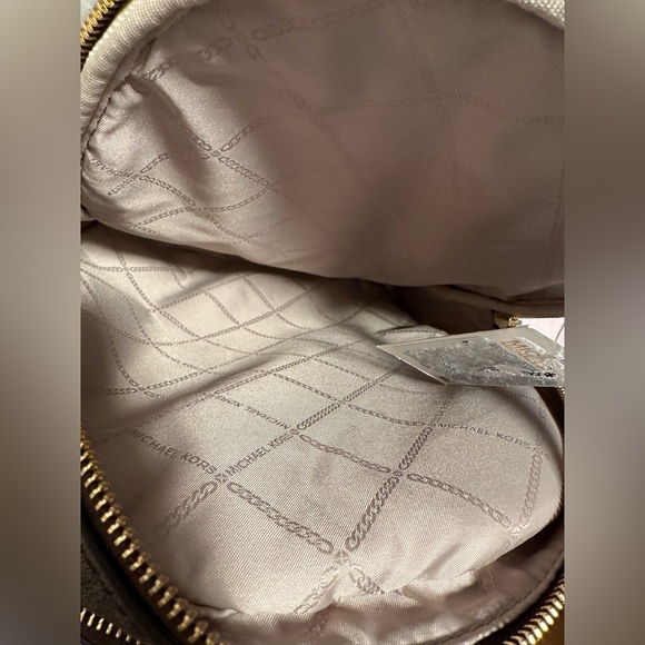 NEW Michael Kors Rhea Backpack - Zip top signature Brown Retail $358 - Picture 2 of 6